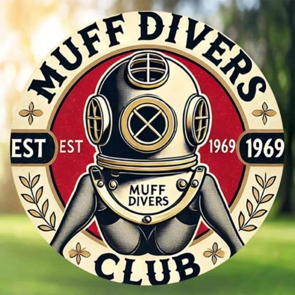Retro Tin Sign Diver Club Metal Wall Art 8 Inch Round Vintage Home Bar Decor