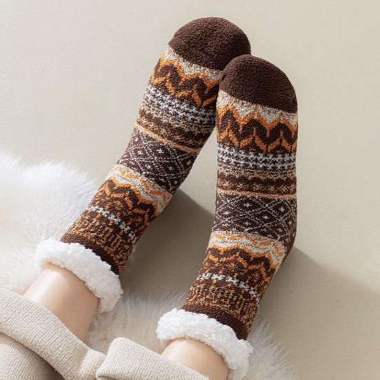 1 Pair Women Winter Socks Lamb Velvet Floor Socks Retro Ethnic Style Autumn Winter Calf Socks Daily Wear