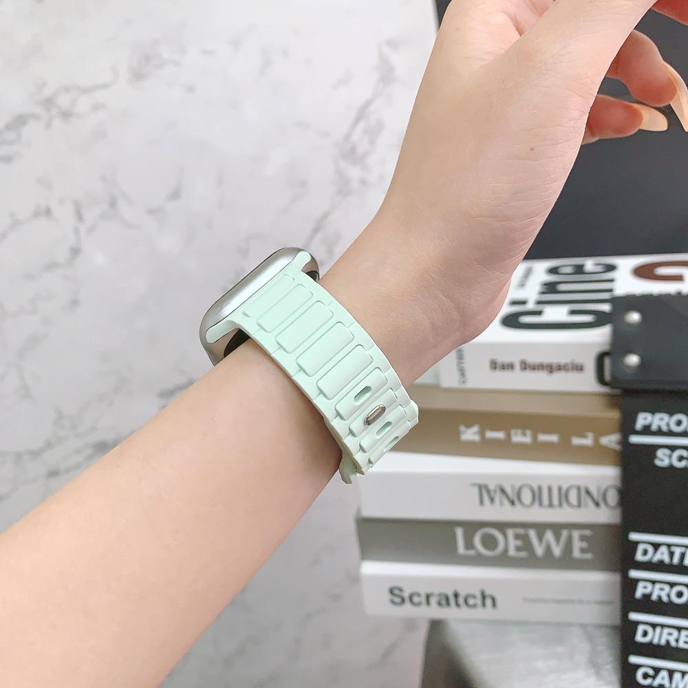 New Original Silicone Strap For Apple Watch Ultra 49mm Sports Bracelet iWatch Series 9 8 7 45mm 41mm 6 5 4 3 SE2 44mm 40mm Band