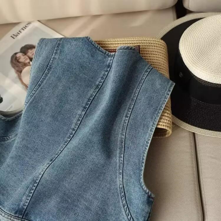 Cowboy Vest for Spring and Summer Loose Fitting Short Sleeveless Casual Vest for Autumn