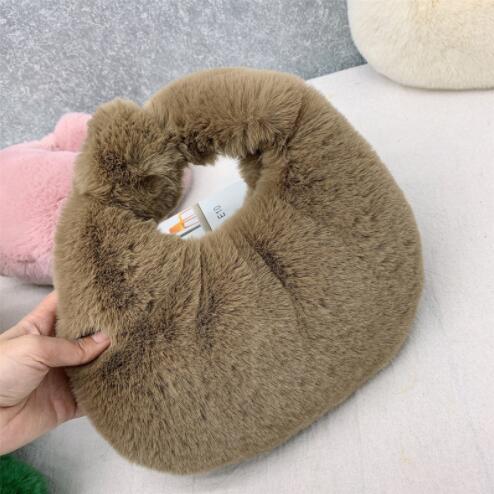 Women Luxury Plush Half Moon Bag Fashionable Furry Short Handle Evening Clutch Warm Soft Handbag