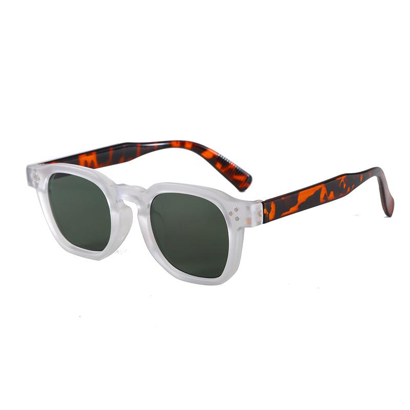 Vintage Round Sunglasses for Women Men Circular Eyeglasses Female Oval Eyewear for Male Female Shades UV400