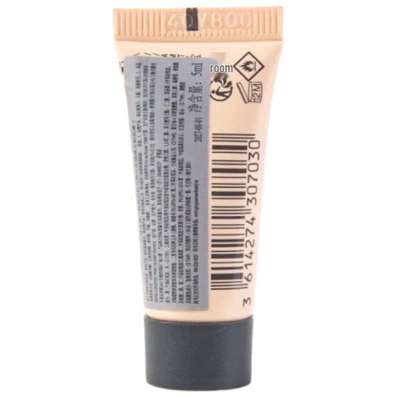 Armani Power Fabric PRO Стойкая матовая тональная основа