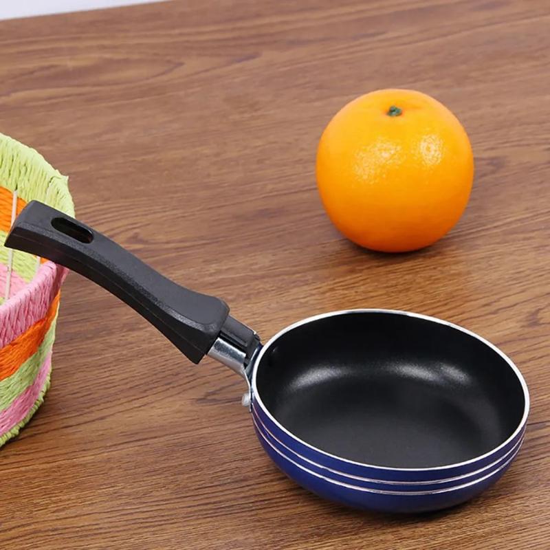 Mini Padella 12cm/14cm/16cm Padella Antiaderente in Acciaio Padella Pentola Pentolino Uso Domestico Padella per Uova Colore Casuale Per Utensili da Cucina