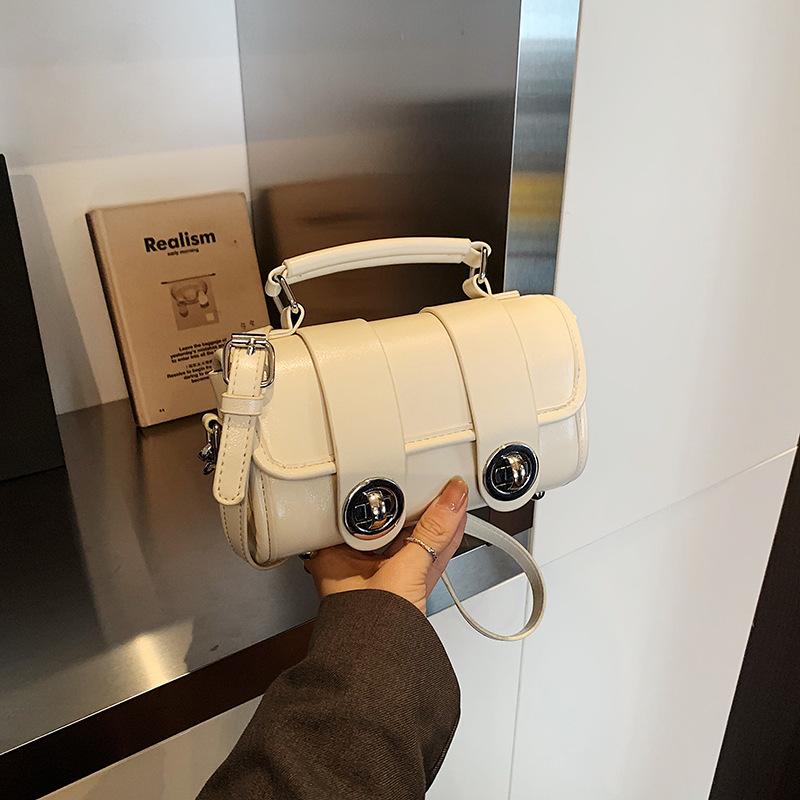 Popular small bag women's new versatile messenger bag fashionable portable small square bag