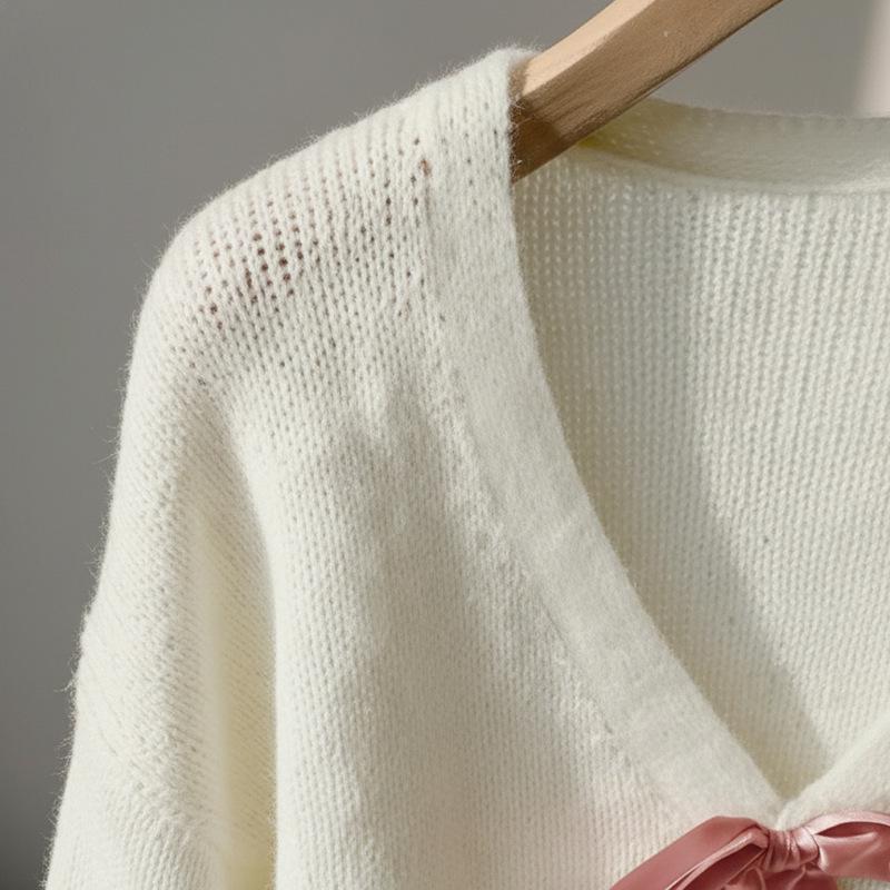 2025 Trendy Autumn/Winter V-Neck Long Sleeve Bowknot Cardigan for Women