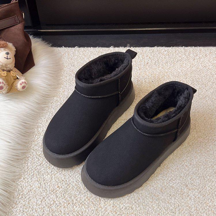 2025 Women's Winter Platform Snow Boots: Height-Increasing, Warm Velvet-Lined, Thick Cotton Muffin Bread Shoes