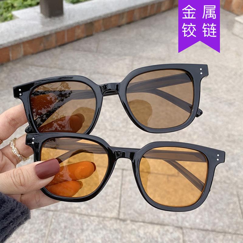 Korean Fashion Men Women Sunglasses Square Shape Anti-glare Sun glasses Women Outdoor Travelling Hiking Sunglasses for Men