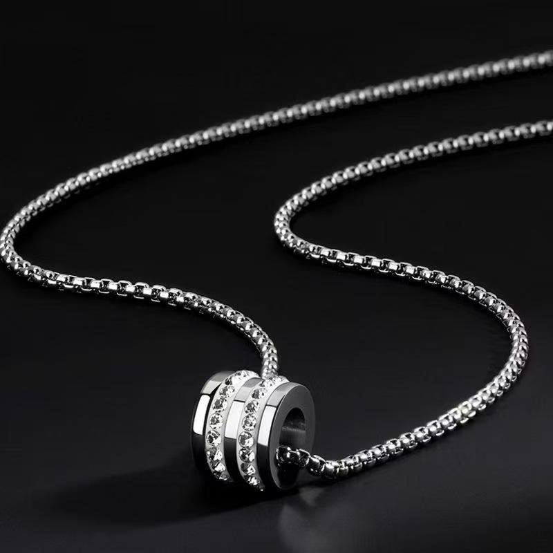 New necklace men's trendy design accessories high-end small waist titanium steel versatile niche trendy brand pendant accessories women