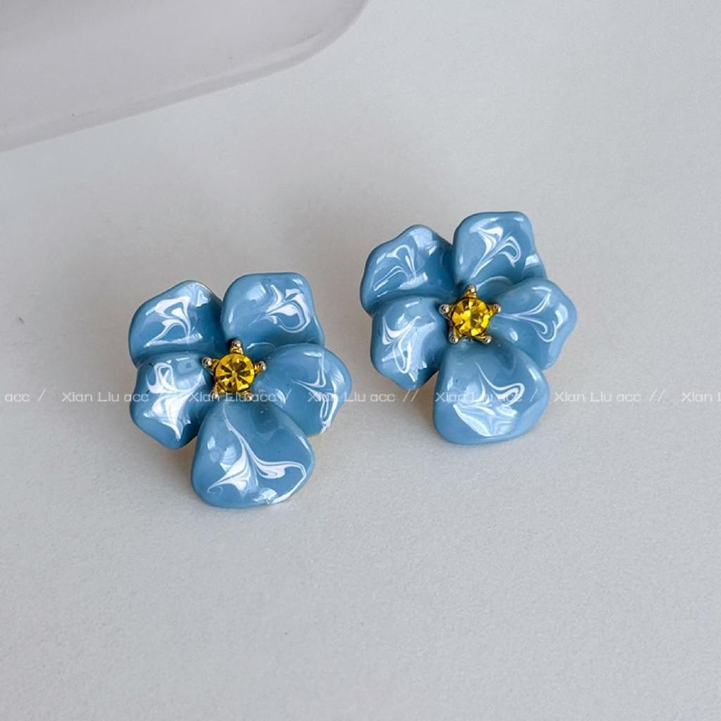 Mori Style Silver Needle Floral Glass Grape Tassel Earrings – Elegant High-End Design