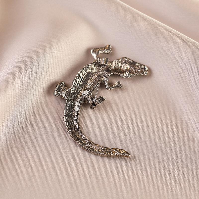Crocodile Brooch, High-end, Light Luxury, Versatile Pin, Alloy Accessory, Diamond-encrusted Fashionable Brooch