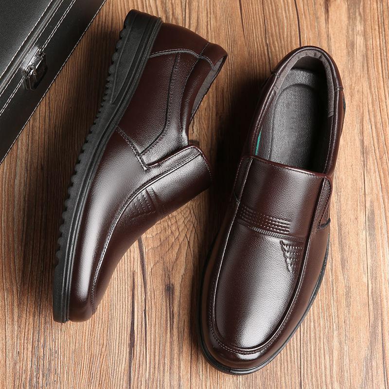 

Leather shoes men s 2024 new business casual men s leather shoes breathable soft sole middle-aged and elderly father shoes men s shoes 39