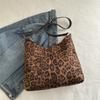 Fashion Large Capacity Leopard Print Tote Bag Popular Trendy Shoulder Bag Temperament Crossbody Bag