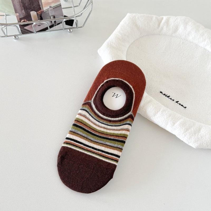 Spring and Summer Lightweight Flat-front Invisible Versatile Breathable Cotton Slip-on Sports Socks