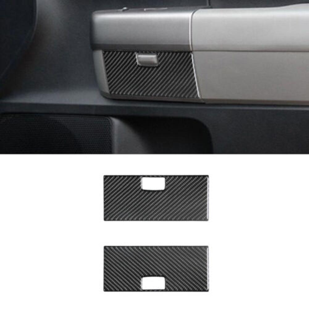 

Практичная отделка дверной крышки из прочного черного углеродного волокна