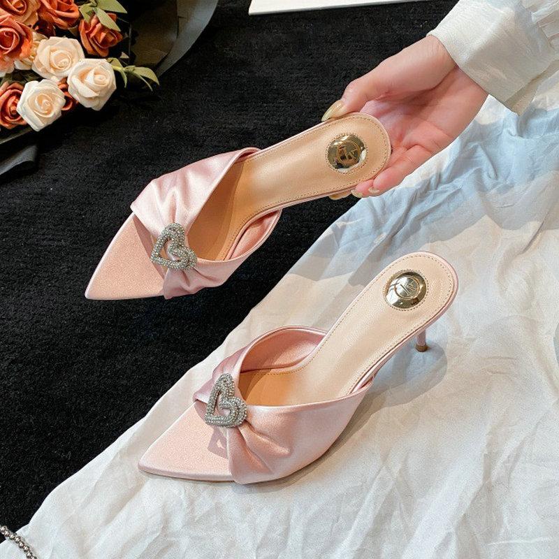 Fashion European And American 2025 Summer New Style Heart-Shaped Water Diamond Pointed-Toe Women'S High-End Thin-Heeled Open-Toe Sandals