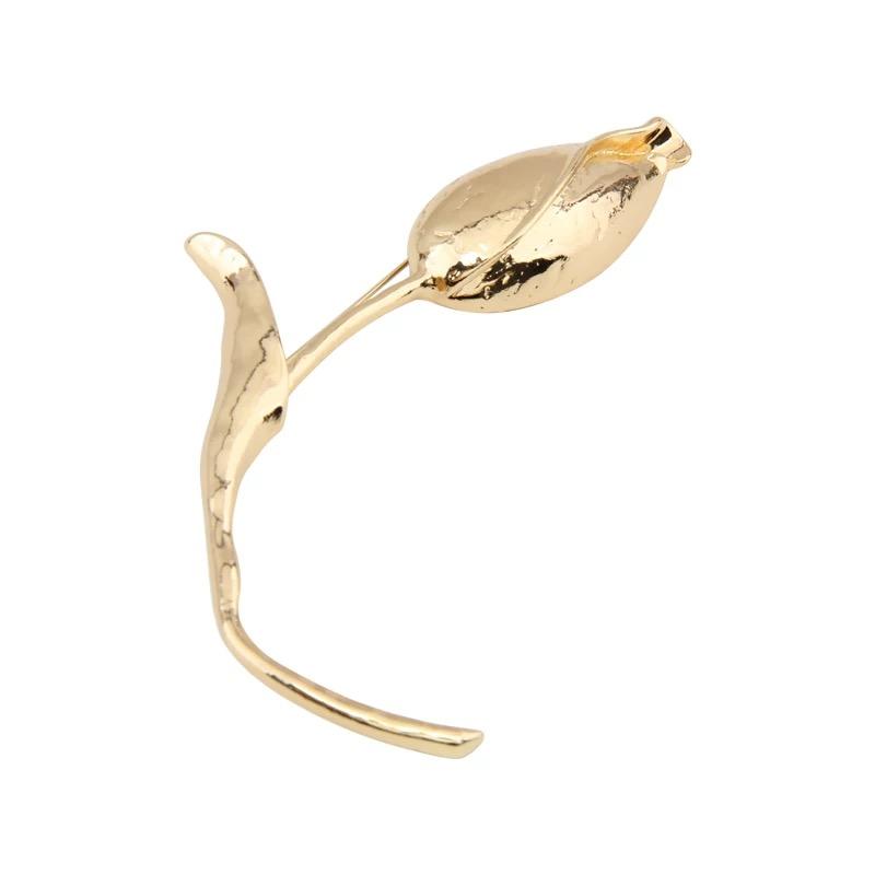 

2025 New European And American Design Sense Tulip Flower Metal Brooch Light Luxury Temperament Suit Accessories