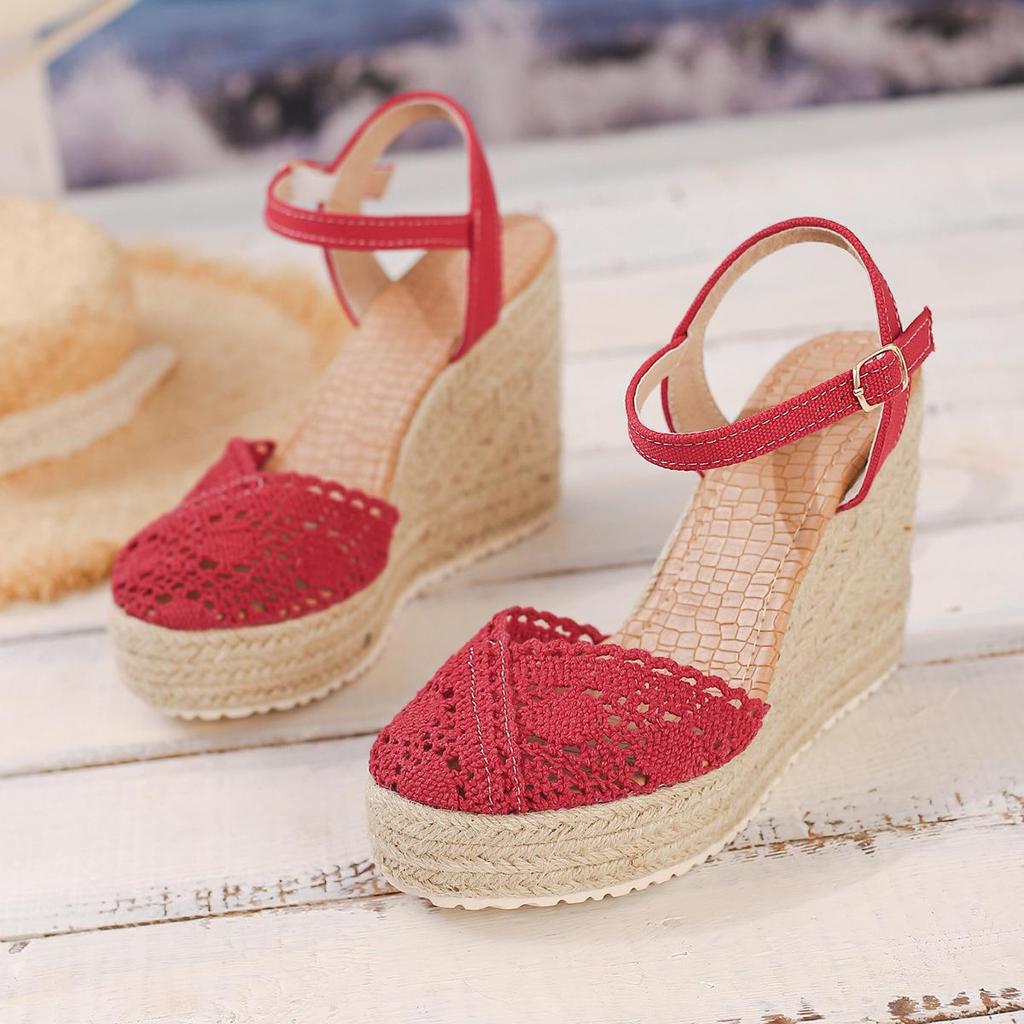 Women's Closed-Toe Wedge Sandals - Thick Sole, Waterproof Platform, Espadrille Style with Hemp Rope and Single Strap.