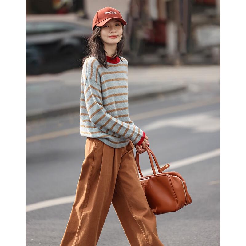 Demana Women's Contrast Stripe Knit Sweater