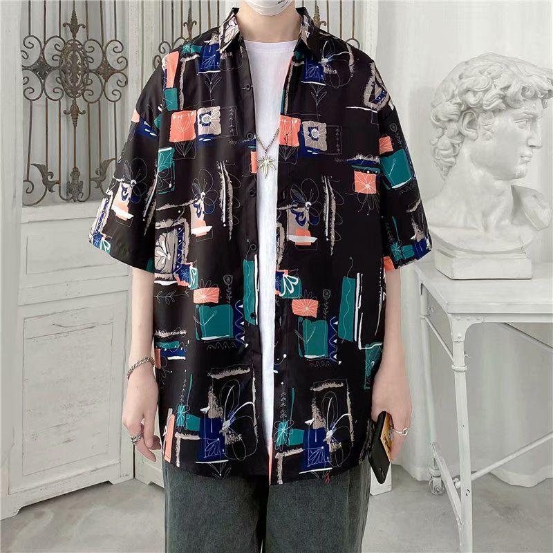 Men's Harajuku-Style Retro Floral Short-Sleeve Shirt: Hong Kong Ulzzang Beachwear with Sun Protection, Perfect for Couples.