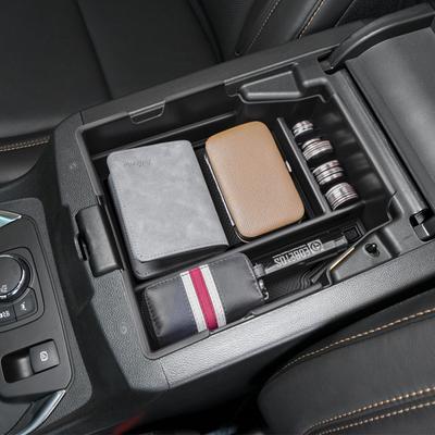 Supporti e piedistalli – Mensole e organizer