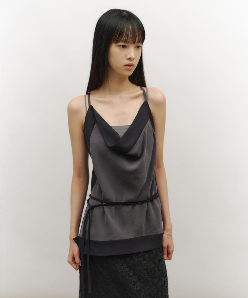 LOW TIDE Frame Cowl Halter Top [Charcoal]