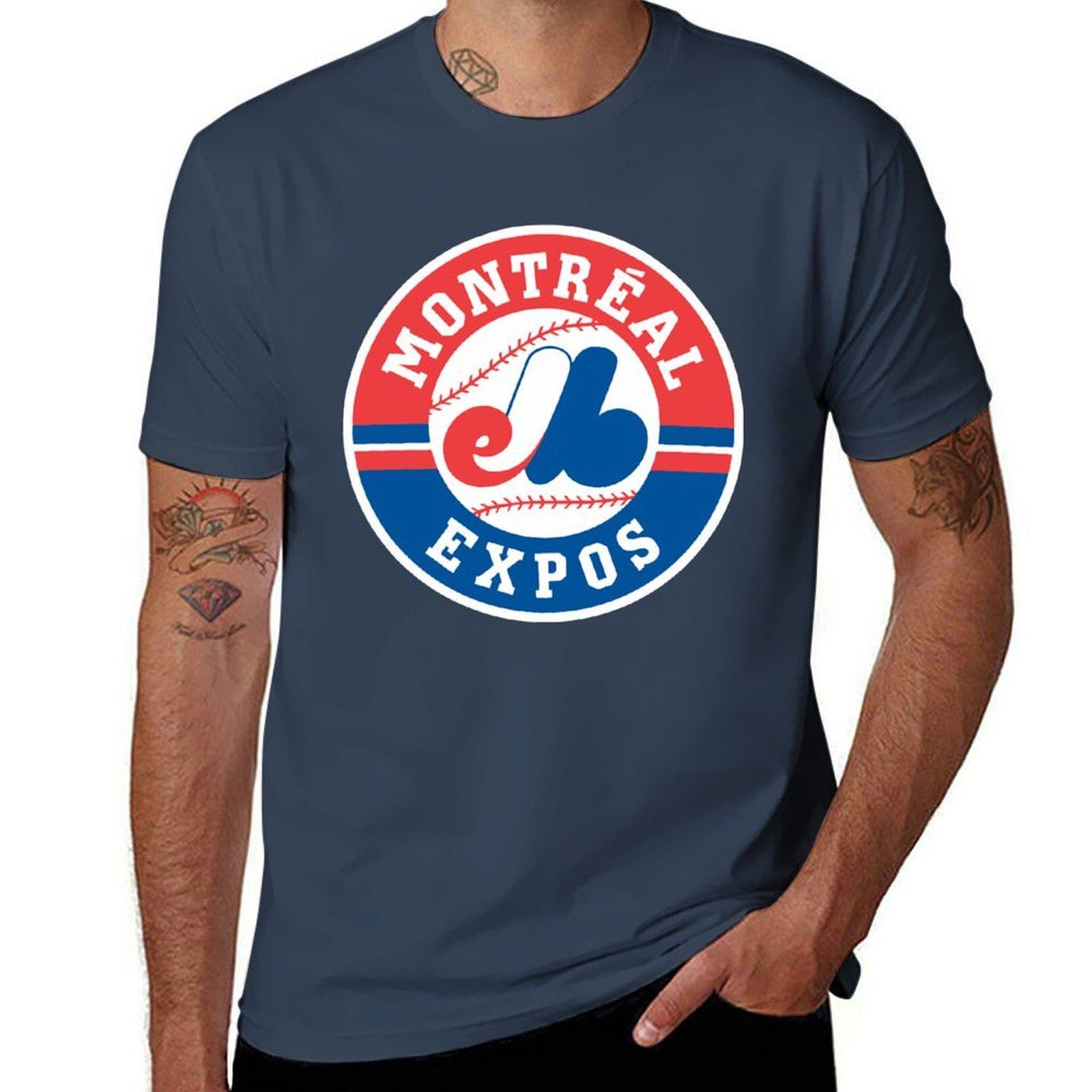 Montreal Expos Tshirt Holiday Vacation Tee Shirt S