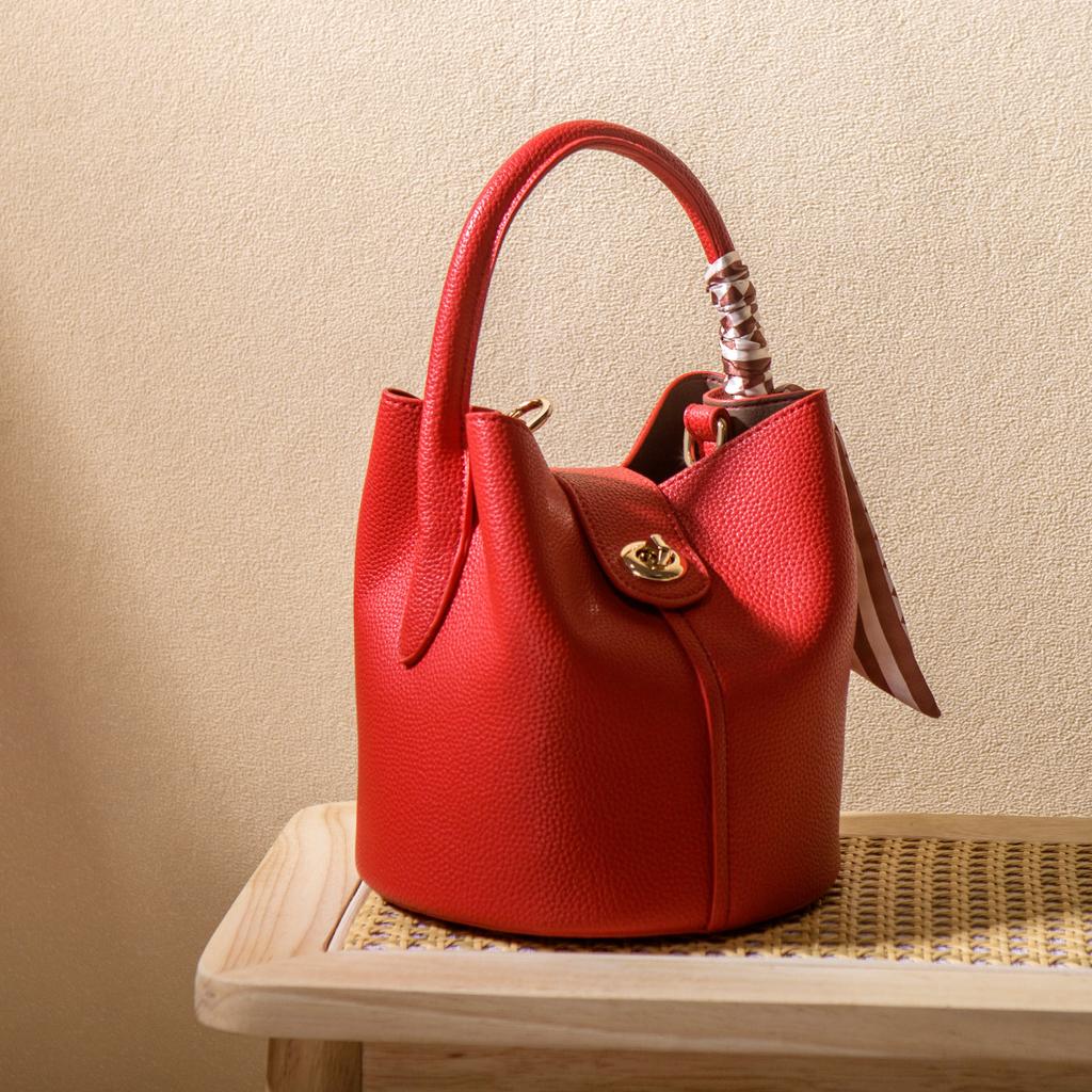 Send Girlfriend Bucket Bag Qixi Festival Send Gift Bag Women'S Bag Handbag Daily Commute