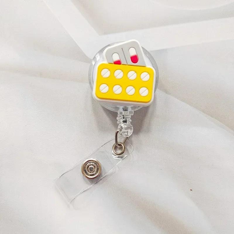 1pc Retractable Badge Holder Clips for Nurse ID Badge Reel with Belt Clip Doctor ID Card Chain Clips School Student Office