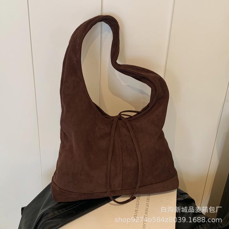 Korean Niche Design Underarm Tote Bag 2025 New Retro Suede Versatile Commuter Large-capacity Shoulder Bag