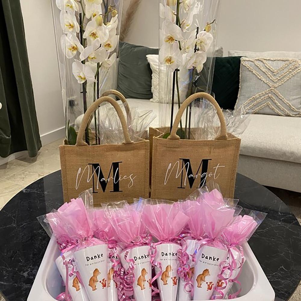 Custom Jute Bag with Initials Beach Bag Mother's Day Birthday Present Bachelorette Party Favor Bridal Shower Bridesmaid Gift