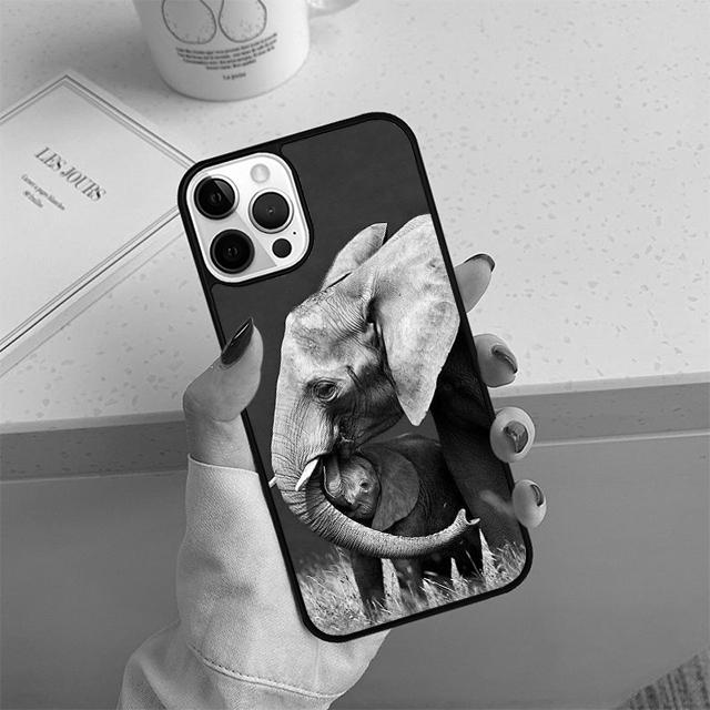 Elephant Animal Phone Case For iPhone 17 Air 13 12 14 15 16  Cover For Apple 14 15 16 Pro Max 6S Plus Coque