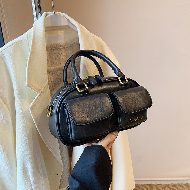 Wholesale Niche Bowling Bag Women's 2025 New Fashion Retro Handbag Versatile Shoulder Messenger Bag