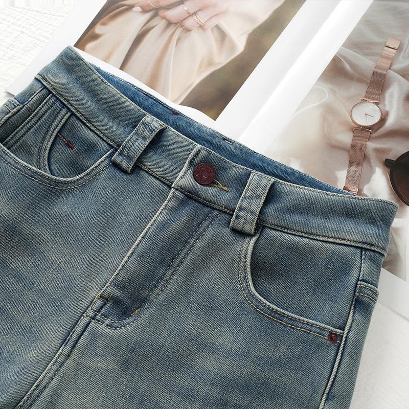 Women's Petite High-Waisted Light Blue Fleece-Lined Micro-Flared Jeans 2024 Autumn/Winter Horseshoe Style