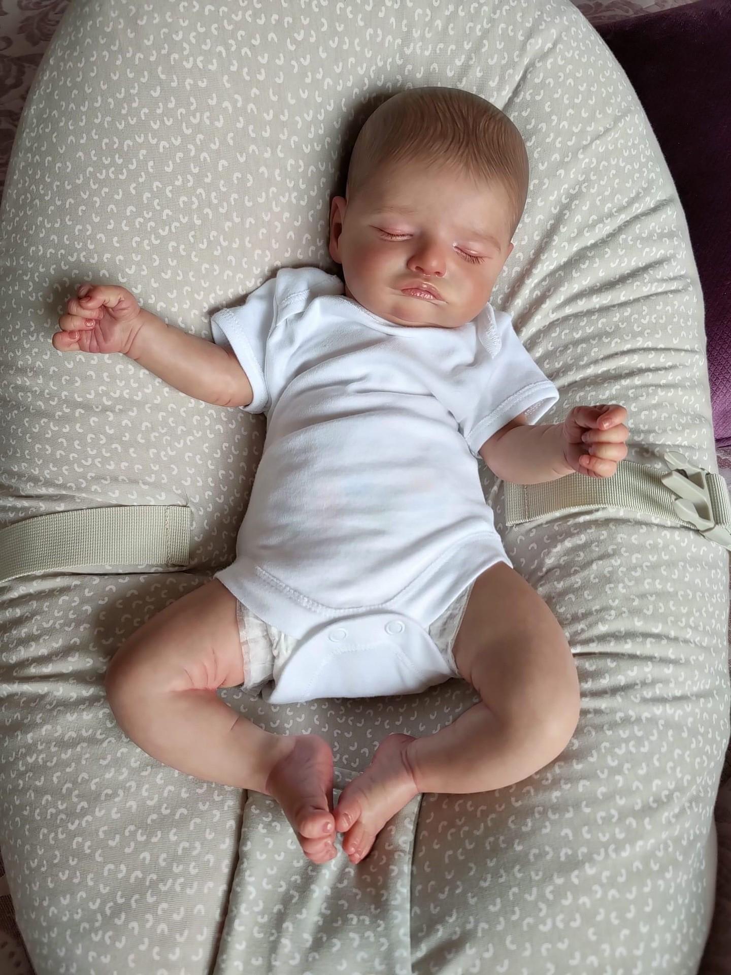 48cm Realistic Baby Doll Rosalie 48 cm