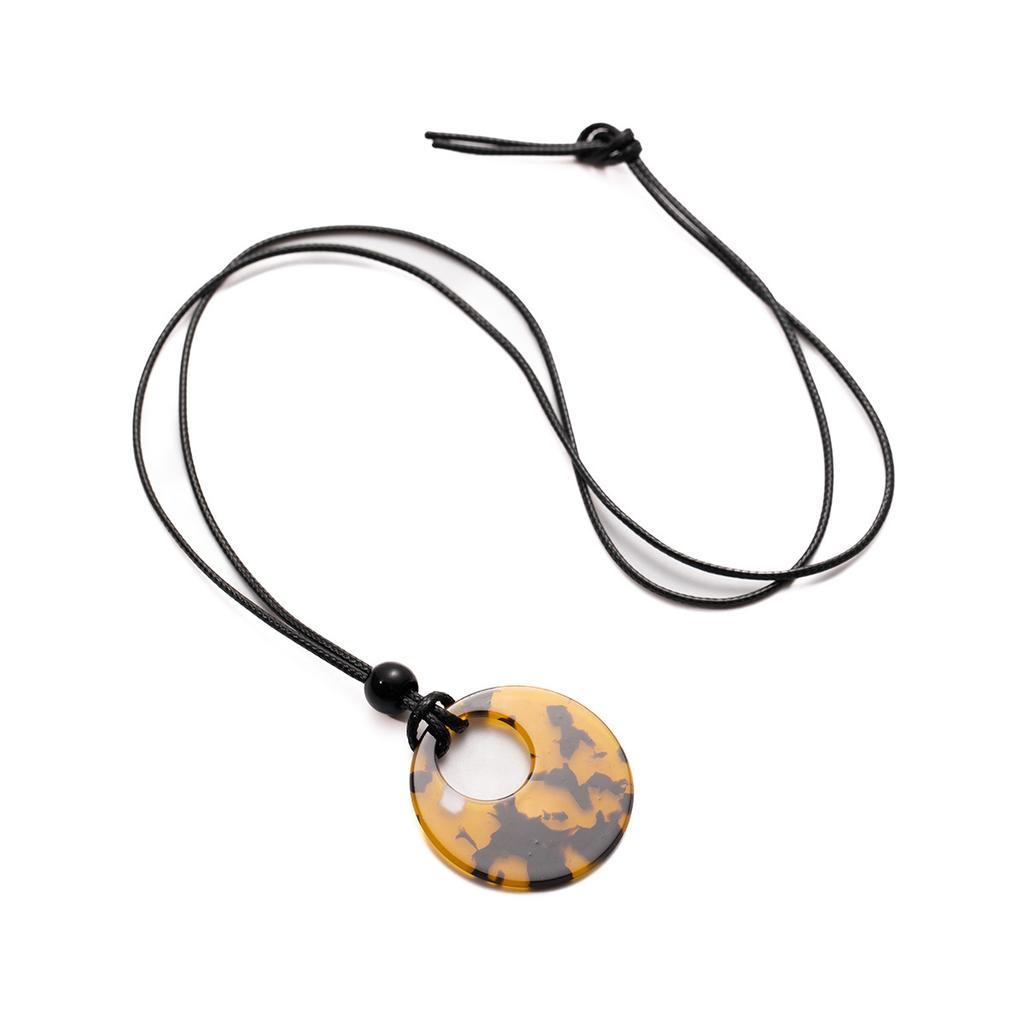 Vintage Smudged Leopard Print Pendant Necklace Fashion Commuter Maillard Style Sweater Chain Design Sense Niche Item Jewelry
