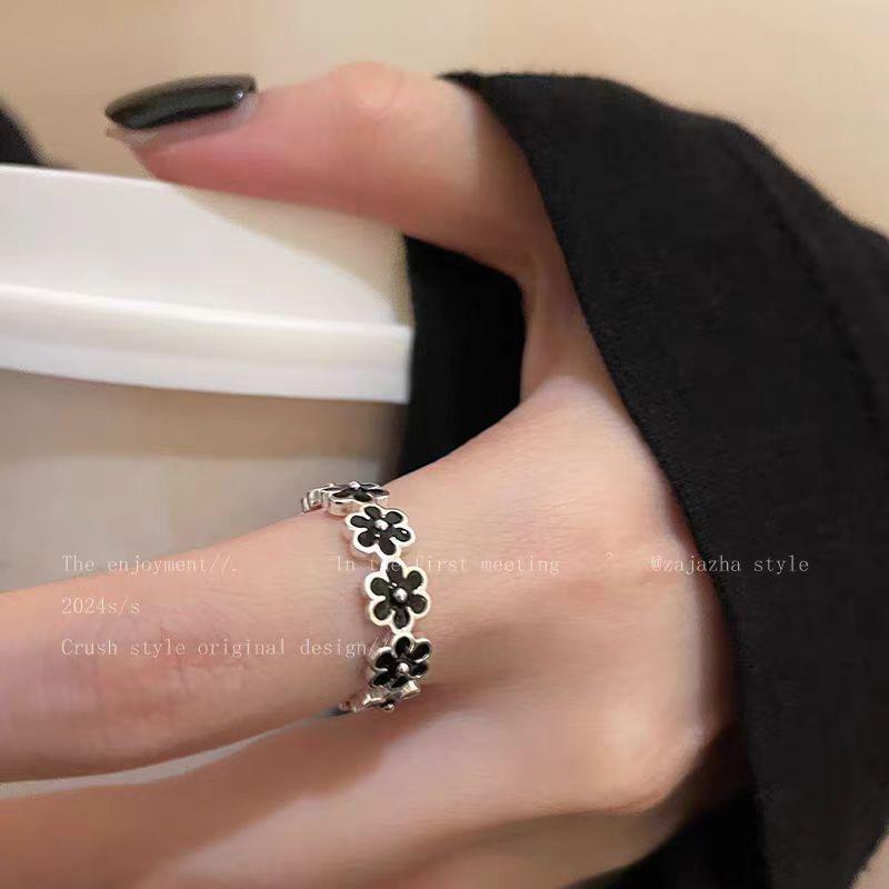 Svart Pärla Retro Blomma Öppen Ring - Lyxig High-End Design för Kvinnor