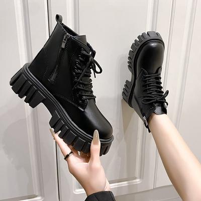 Large Size Martin Boots Women's Autumn and Winter 2023 New Korean Version Comfortable Medium Tube Women's Shoes Platform Sole