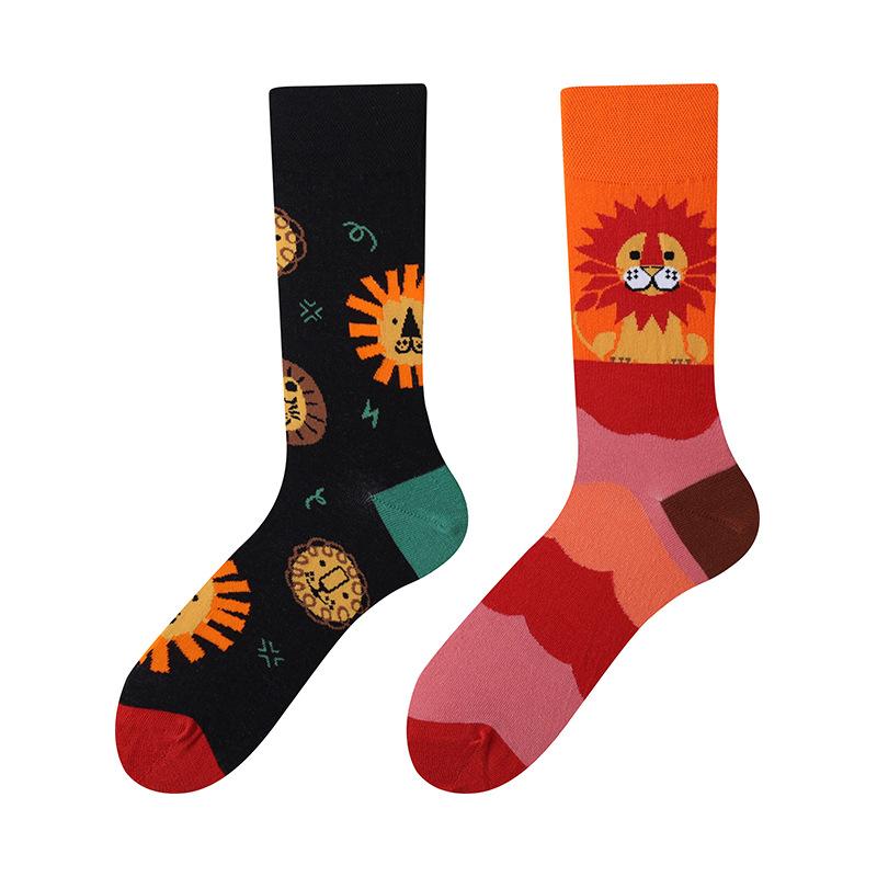 Creative and Fun Cartoon AB Trendy  Asymmetric Mandarin Duck  Men's and Women's Cotton Socks Medium High Socks