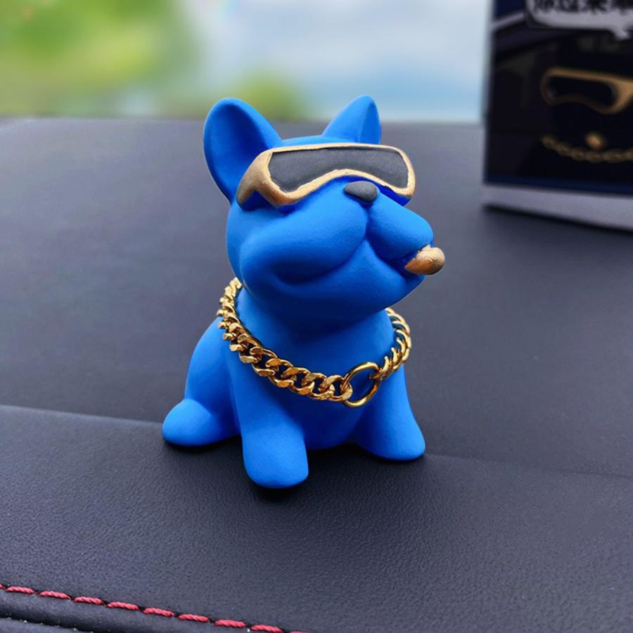 

Trendy Resin Bulldog Keychain - Cute Puppy Figurine for Car or Backpack, Perfect Small Gift Without Card