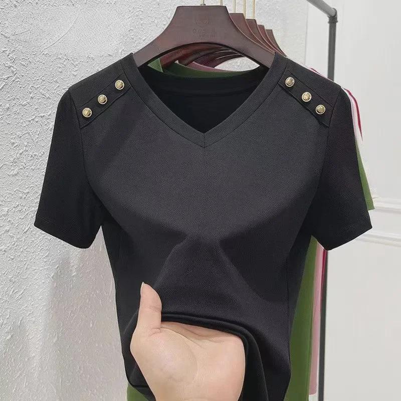 Жіноча біла футболка з V-подібним вирізом вільного крою - Корейський стиль, з короткими рукавами, з чистої бавовни, модна та універсальна для літа 2024.