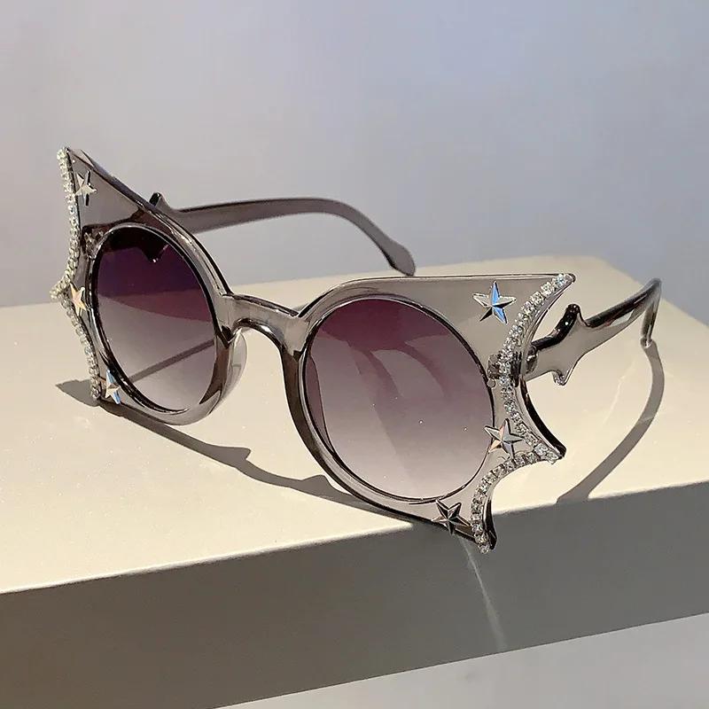 Fashion Vintage Diamond Bat Sunglasses Women For Men Sun Glasses Punk Star Luxury Brand Designer Halloween Party Shades UV400