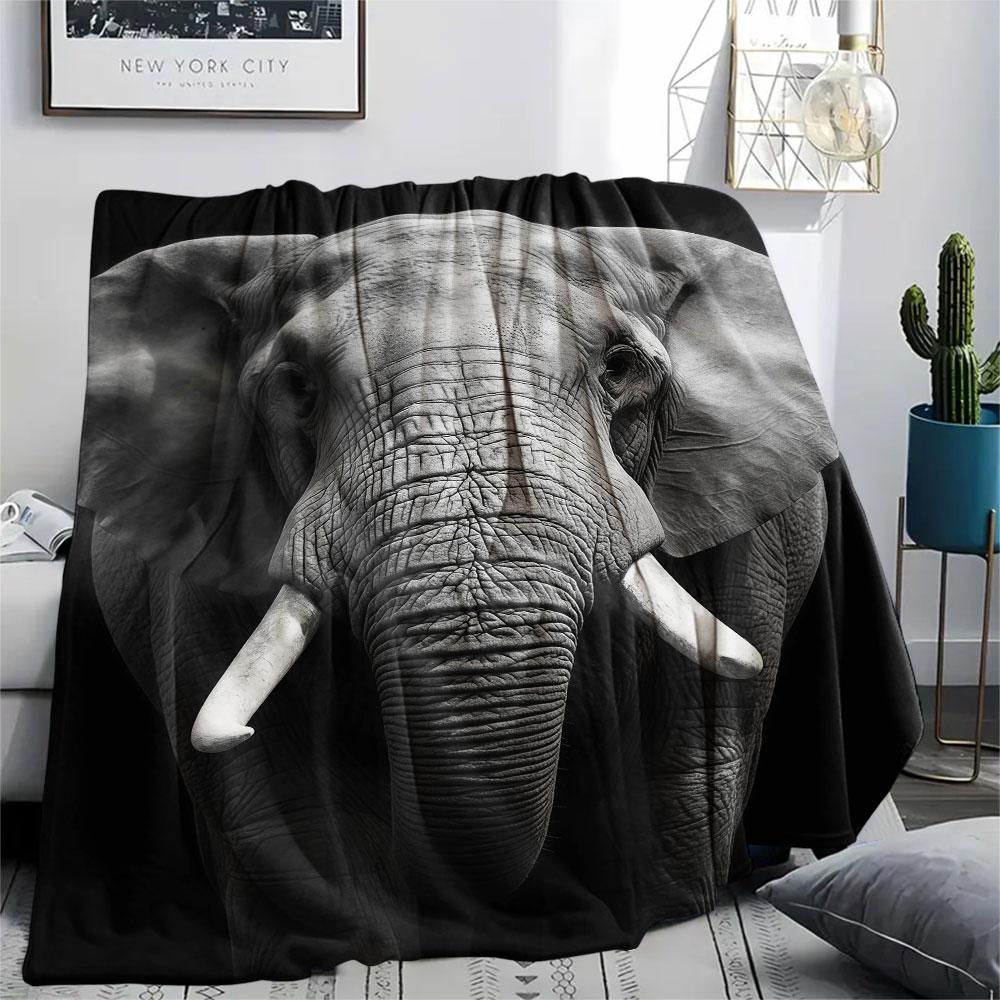 1Pc BigFive Print Flannel Blanket, High quality Comfortable for All Seasons, Home Decor, Warmth and Comfort, Perfect for Christmas Gifts