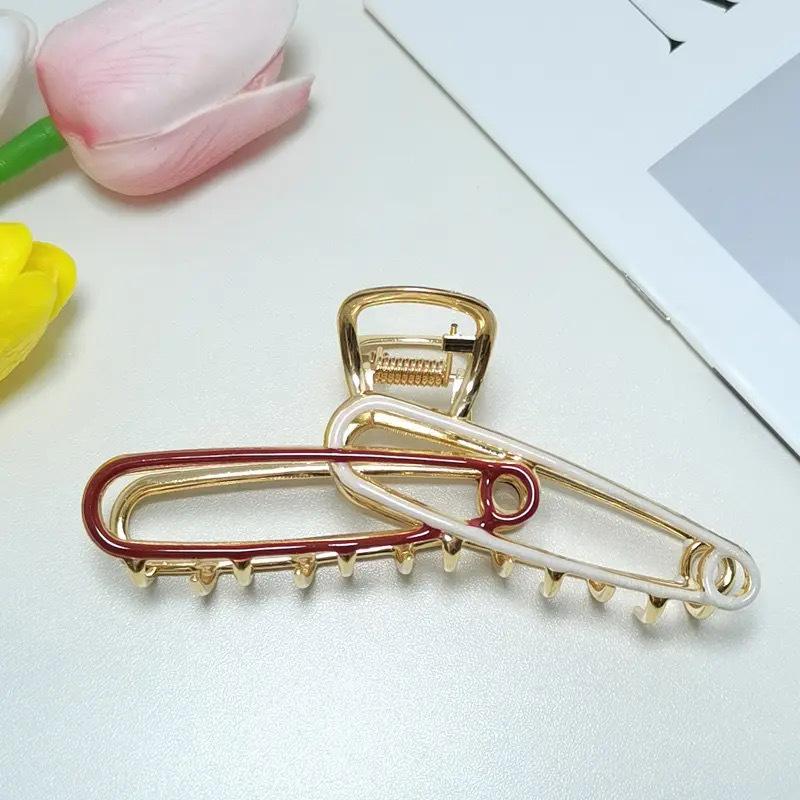 Elegant Tulip & Lily Hair Clip - Large Fairy Claw for Stylish Back-of-Head Design