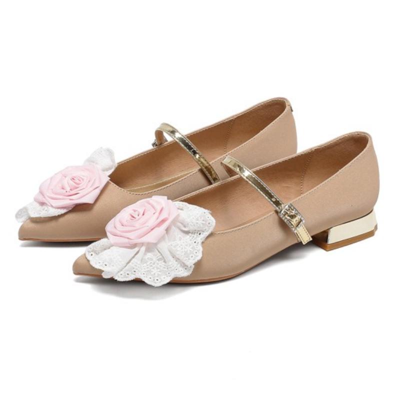 

Модные милые туфли-лодочки на низком каблуке с кружевной отделкой в виде цветов для женщин, модные туфли-дизайнерские с острым носком и узкой пряжкой, элегантная повседневная обувь для платья 35 бежевый