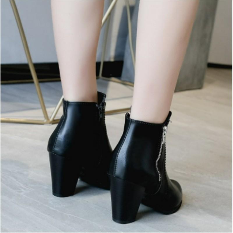 Women's Fall/Winter Vintage Chunky Heel Side-Zip Ankle Boots Solid-Color Pointed-Toe High-Heel Shoes