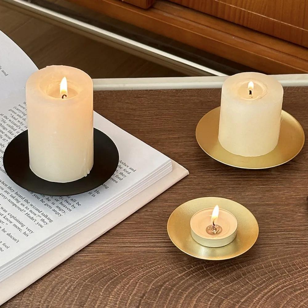 1/2pc Iron Candle Holder Vintage Pillar Metal Plate Candlestick Stand For Wedding Party Festival Romantic Tabletop Decor Gifts