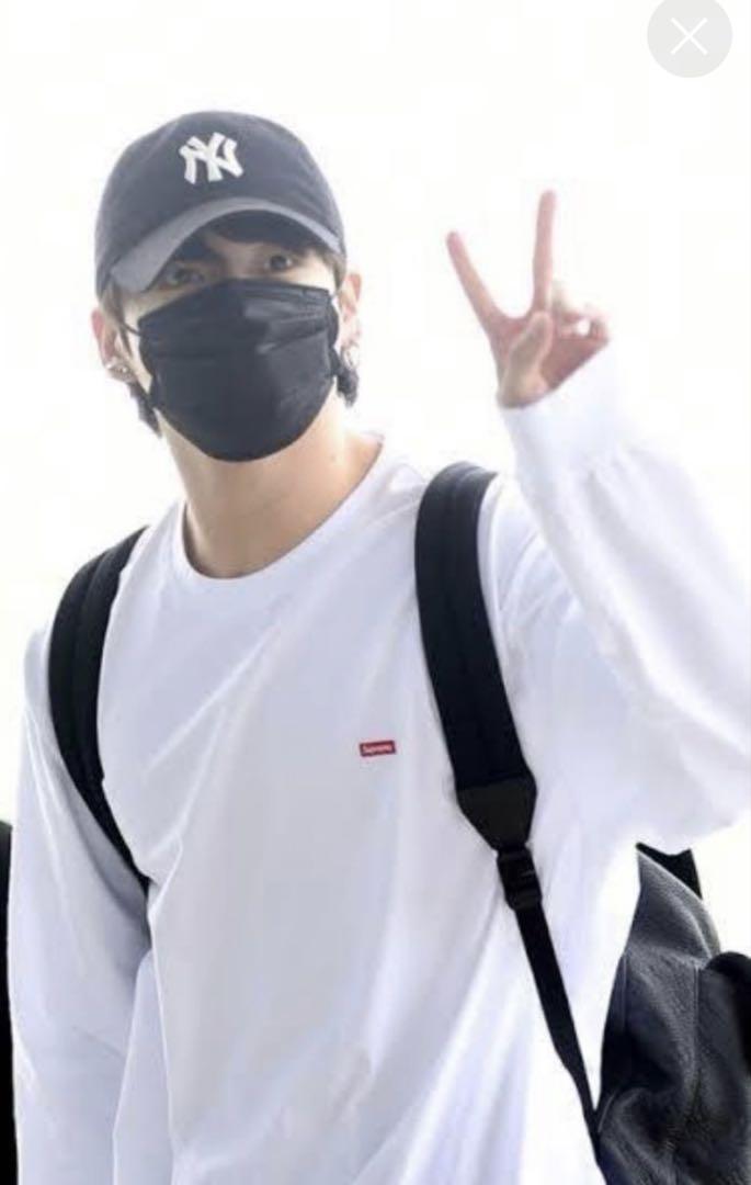 

[Б/У] BTS Чонгук носит футболку с длинным рукавом Supreme Small Box