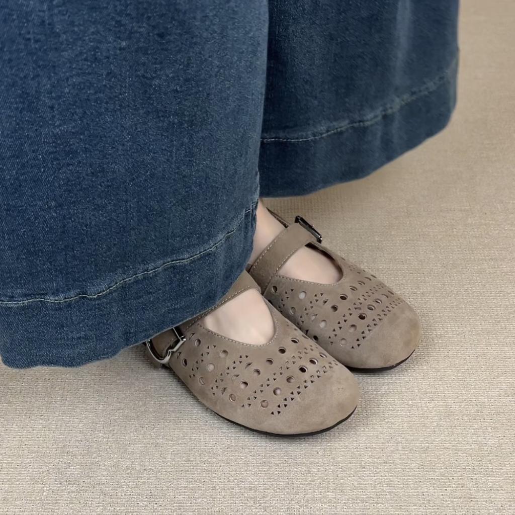Sheepskin Version~ Korean Version of Round Head Hollow Hole Shoes Flat Bottom One-word Buckle Mary Jane Shoes Women's 2025 Spring and Summer Shoes