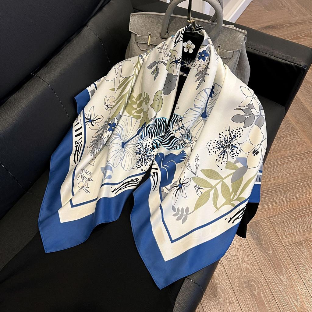 Fashion Twist Silk Scarf Color Block Printed Scarf Twill Silk Large Square Scarf 91x91cm Shawl Sunscreen Travel Headscarf